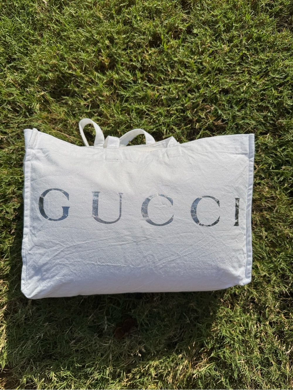 Gucci White Canvas Tote Bag Silver Metallic Logo